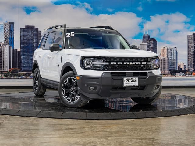 Used 2025 Ford Bronco Sport Outer Banks w/ Outer Banks Tech Package+ AWD/4WD image 1