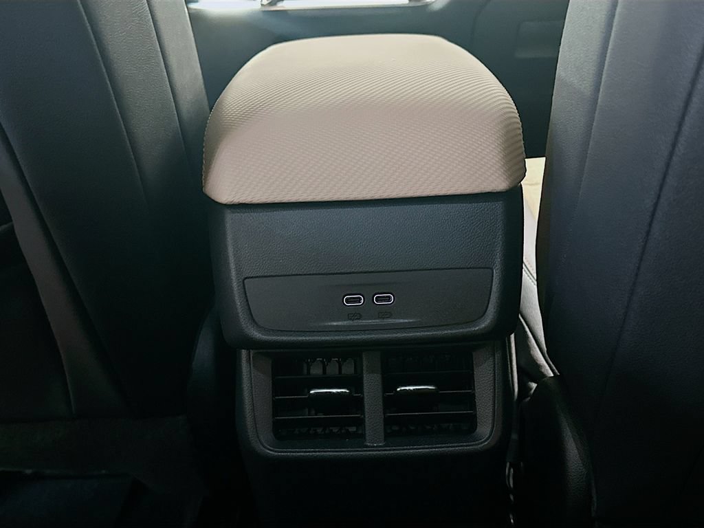 New 2026 Chevrolet Equinox ACTIV FWD image 29