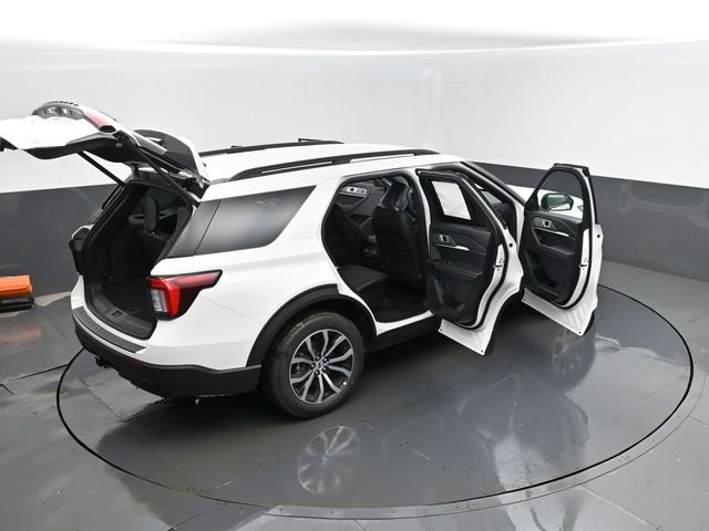 New 2026 Ford Explorer ST-Line image 30