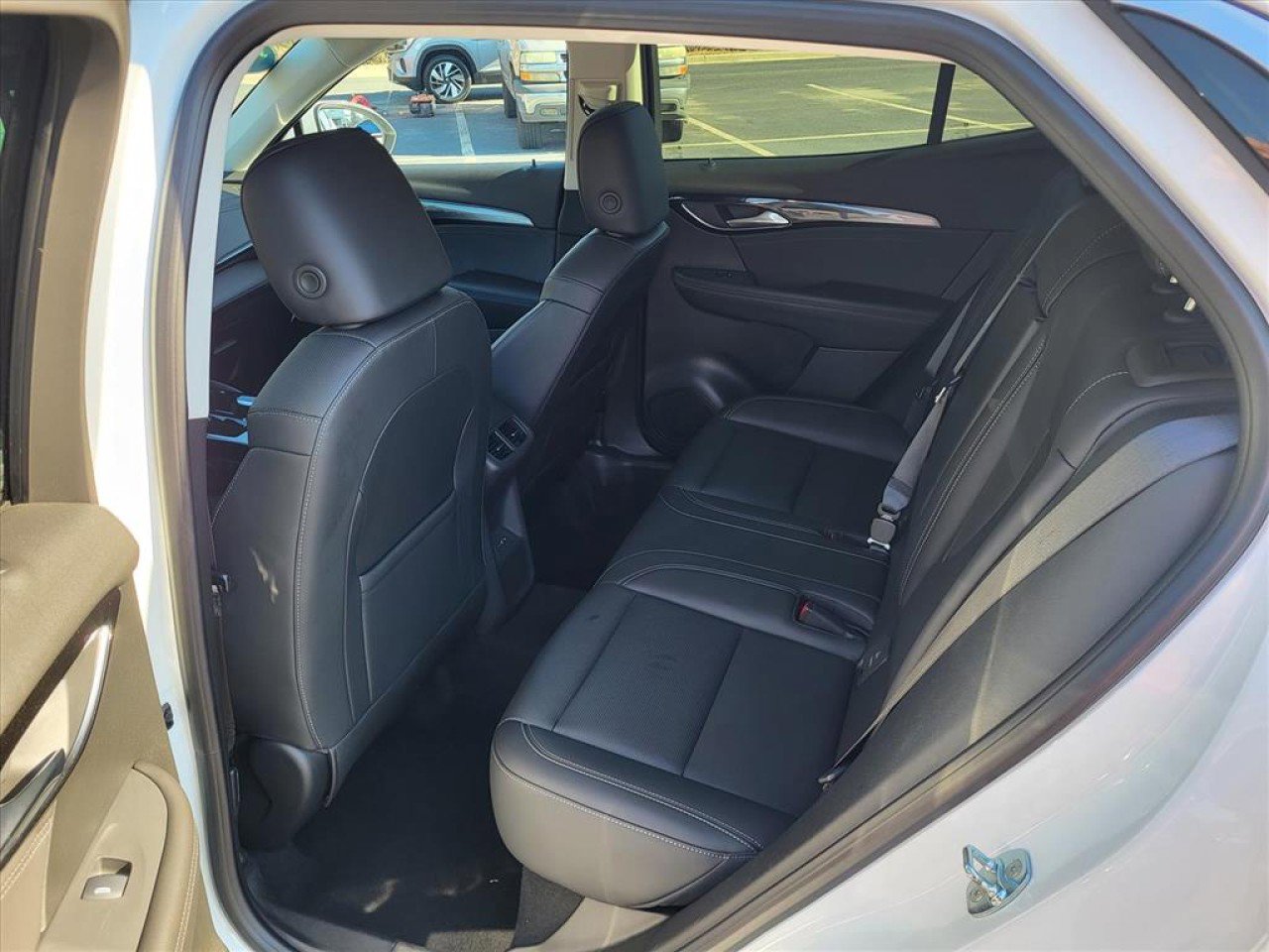 Used 2024 Buick Envision Preferred image 14