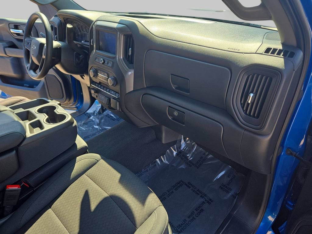 Used 2023 Chevrolet Silverado 1500 Custom Trail Boss w/ LPO, Dark Essentials Package image 10