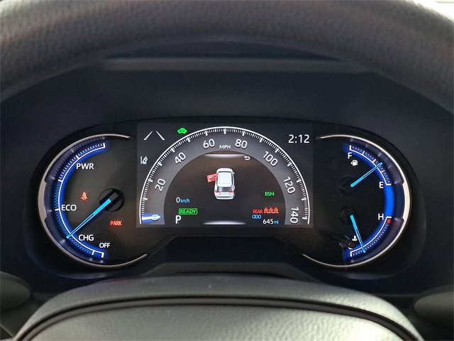 Used 2025 Toyota RAV4 XLE image 27