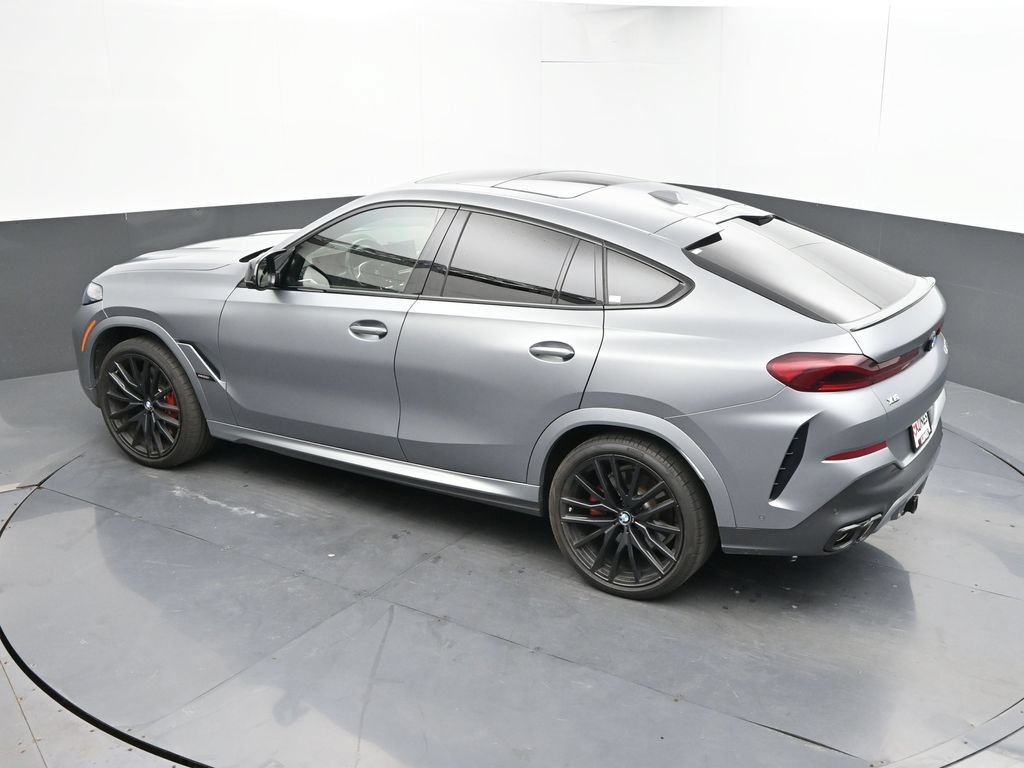 Used 2024 BMW X6 M60i AWD/4WD image 40
