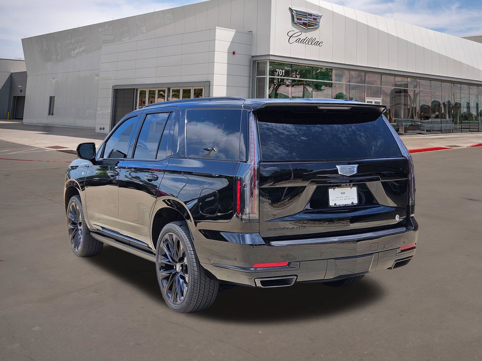 New 2026 Cadillac Escalade Platinum Sport w/ LPO, ONYX Package AWD/4WD image 38