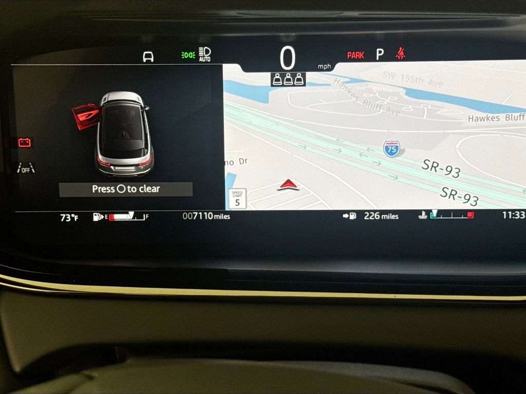 Used 2026 Land Rover Range Rover Evoque S image 12