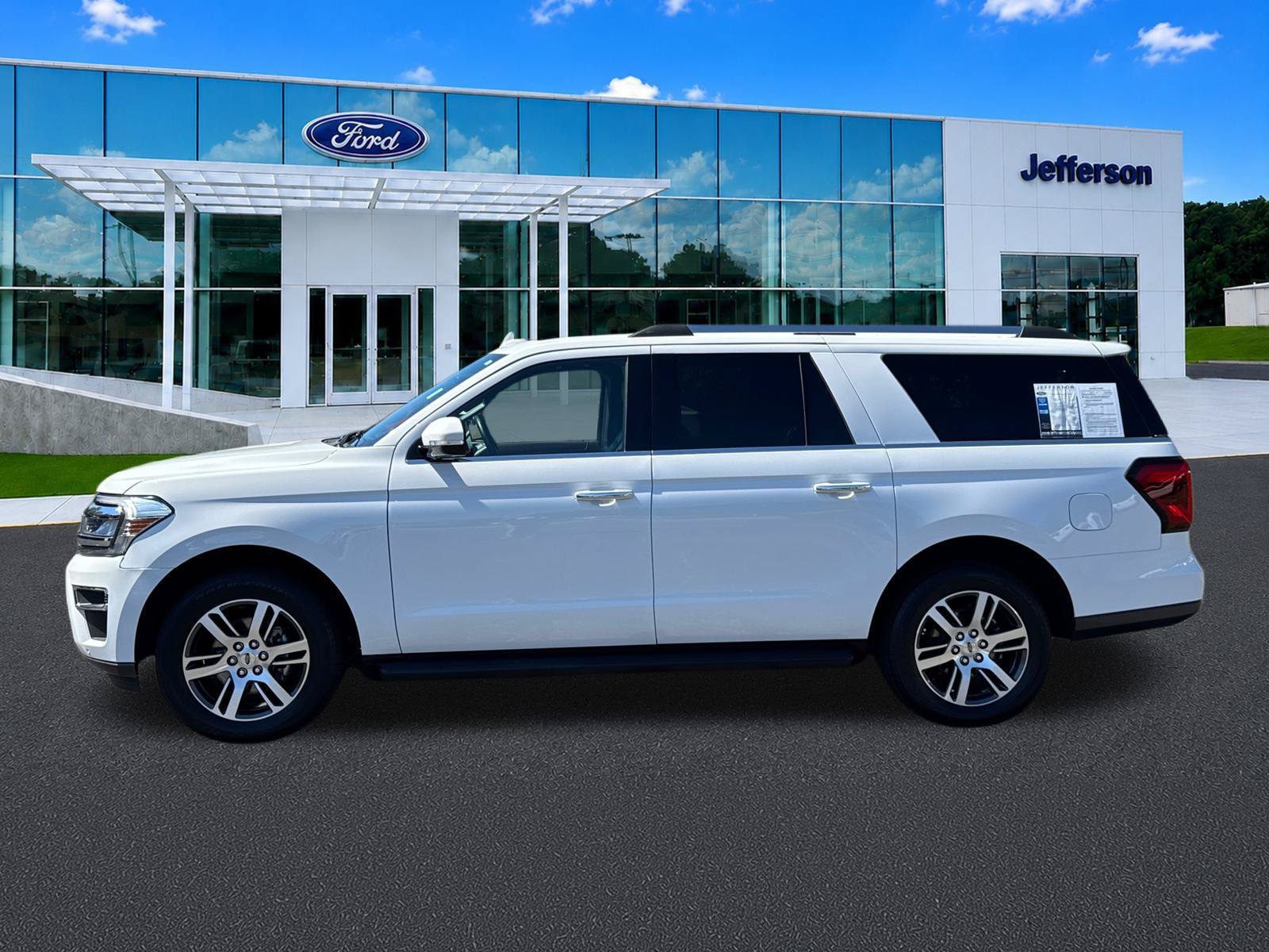 Used 2024 Ford Expedition Max Limited RWD image 4