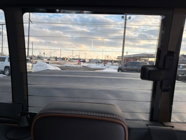 Used 2024 GMC Canyon AT4 w/ AT4 Premium Package image 20