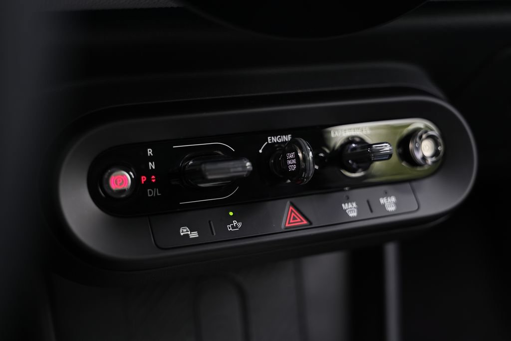Used 2025 MINI Cooper S FWD image 37