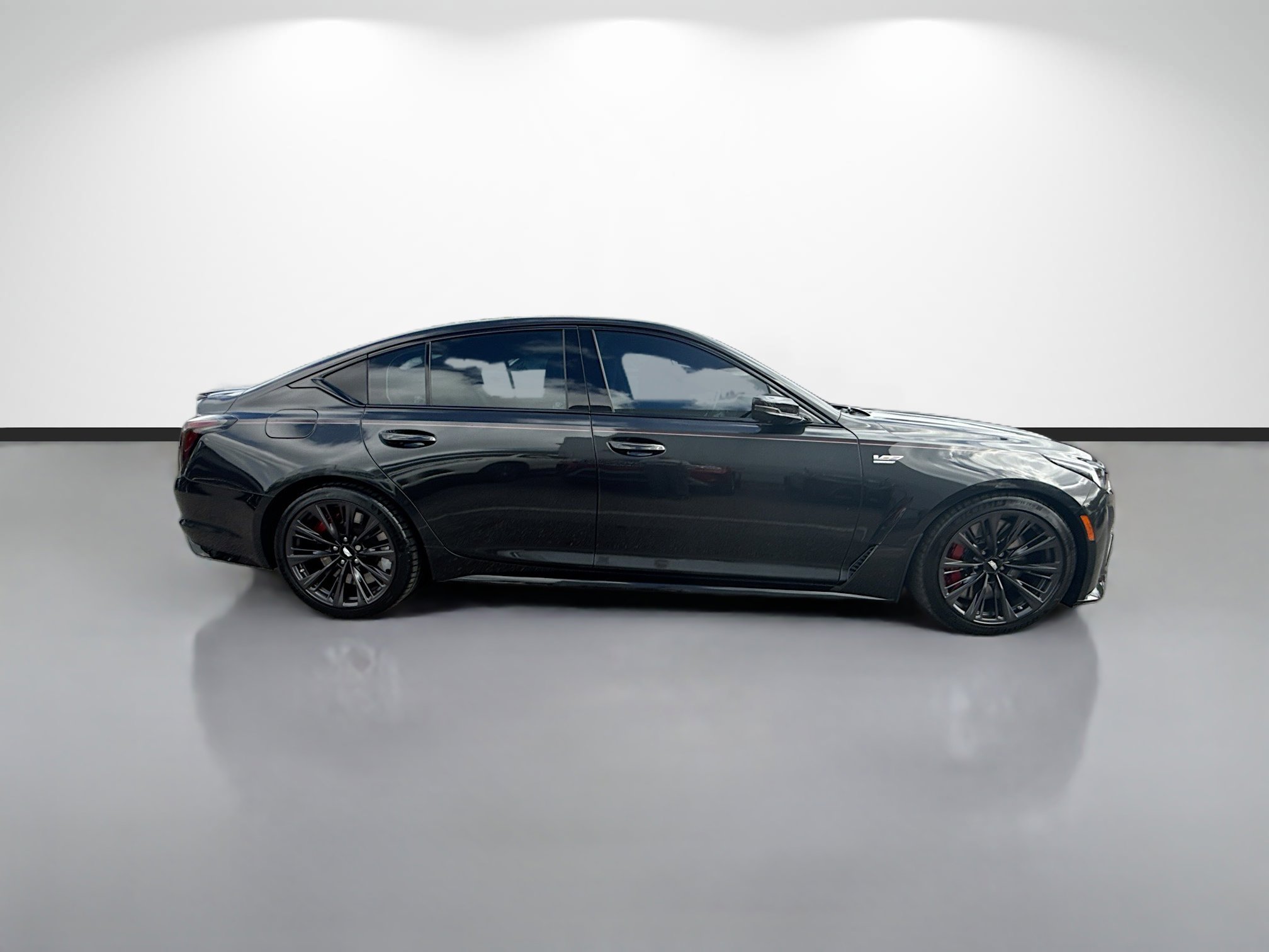 Used 2024 Cadillac CT5 V Blackwing w/ Driver Assist Package image 2