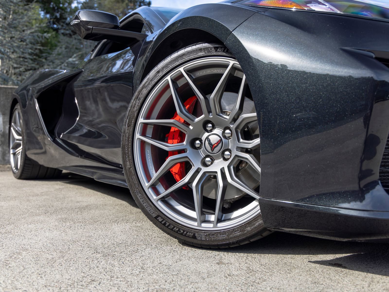 Used 2024 Chevrolet Corvette Z06 w/ Stealth Interior Trim Package image 14