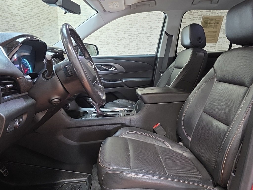 Used 2020 Chevrolet Traverse Premier image 26