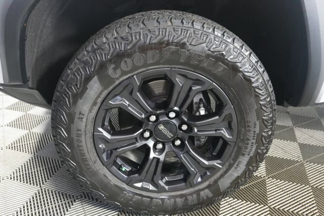 Used 2023 GMC Canyon Elevation w/ Convenience Package AWD/4WD image 10