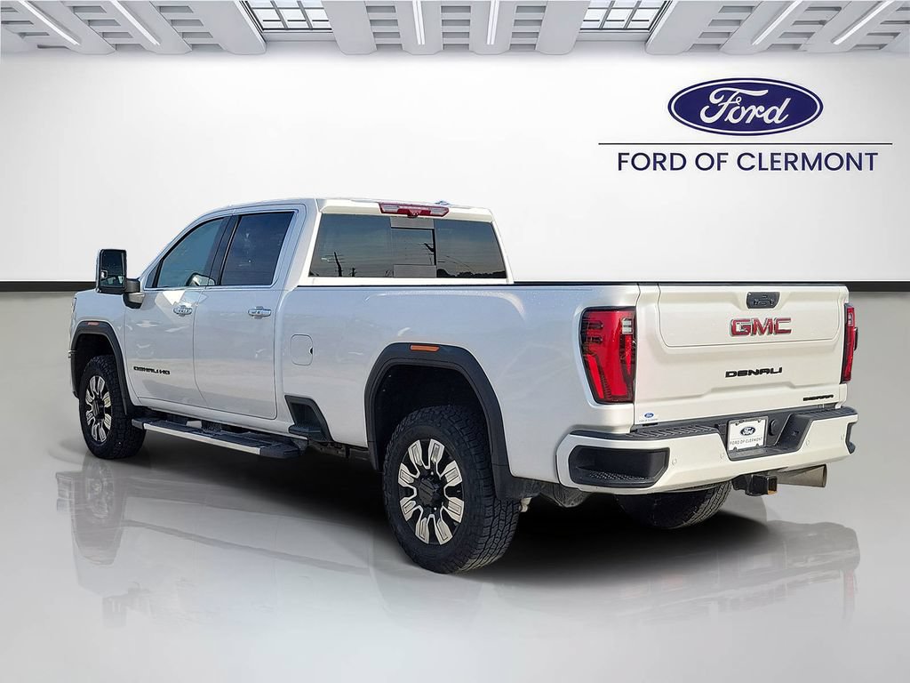 Used 2024 GMC Sierra 3500 Denali w/ Denali Reserve Package AWD/4WD image 3