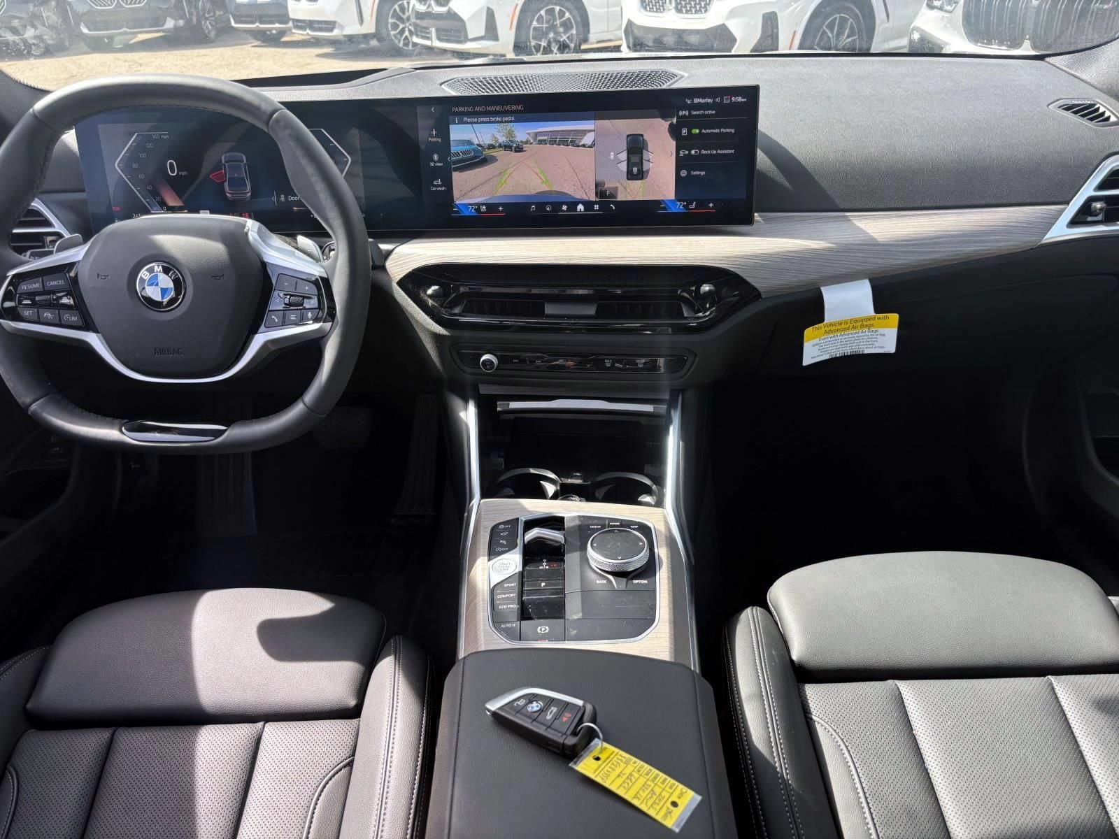 Used 2025 BMW 330i xDrive Sedan AWD/4WD image 29