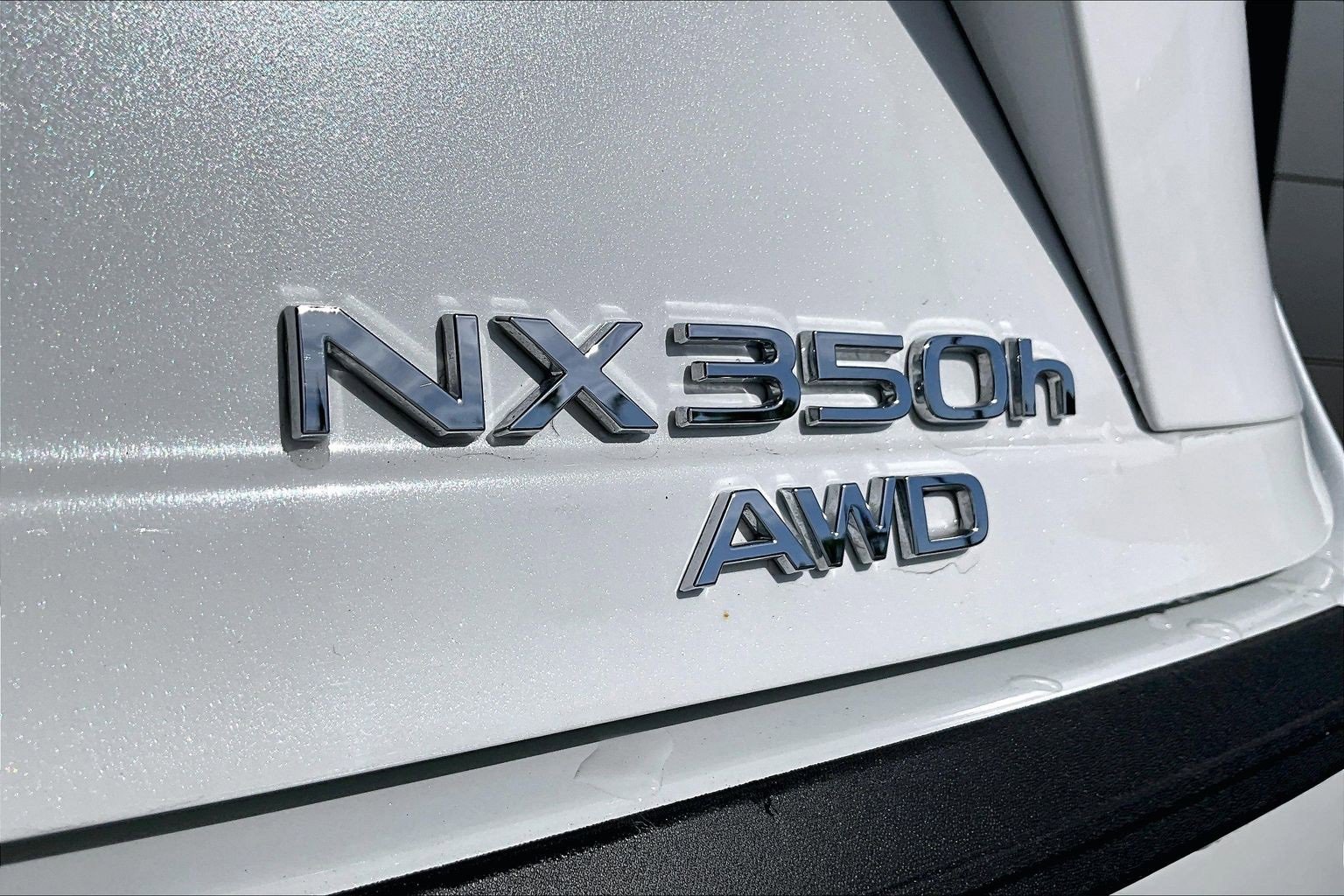 Used 2025 Lexus NX 350h 350h Premium image 8