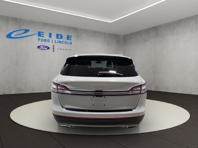 Certified 2023 Lincoln Nautilus Reserve w/ Equipment Group 201A AWD/4WD image 9