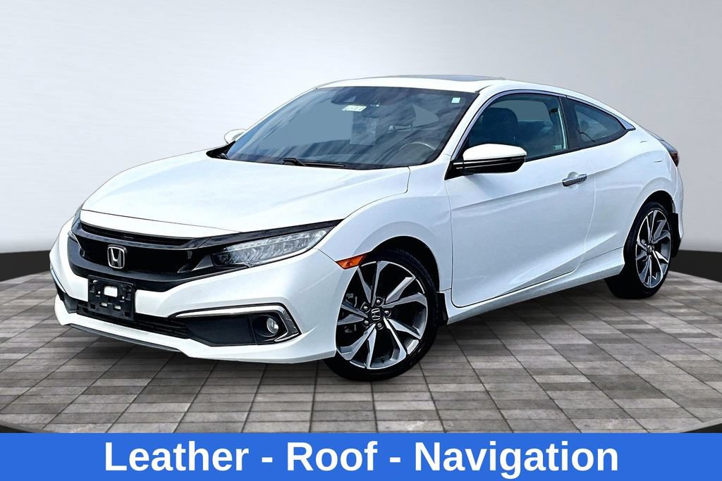 Used 2019 Honda Civic Touring image 1