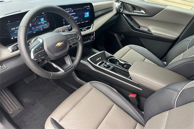 New 2026 Chevrolet Equinox LT w/ Convenience Package II image 13