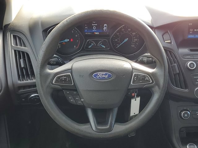 Used 2016 Ford Focus SE FWD image 28