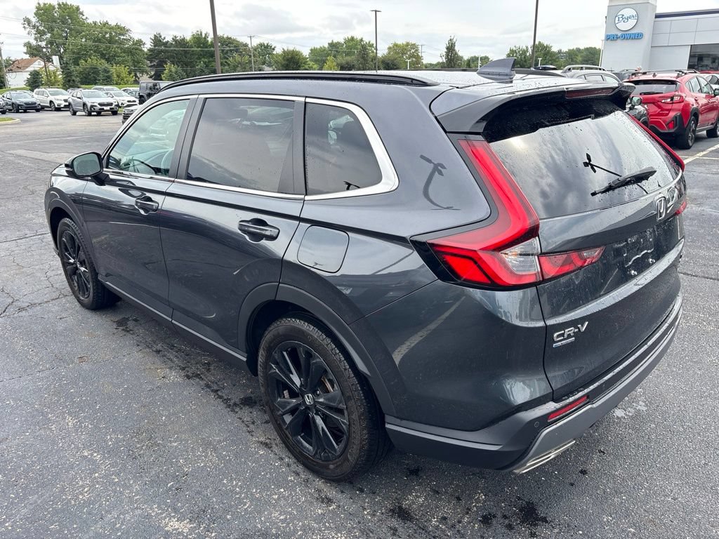 Used 2023 Honda CR-V Sport Touring image 5