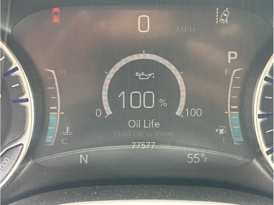 Used 2022 Chrysler Pacifica Touring-L image 18