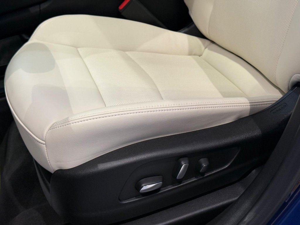 New 2025 Cadillac XT6 Sport w/ Technology Package AWD/4WD image 20