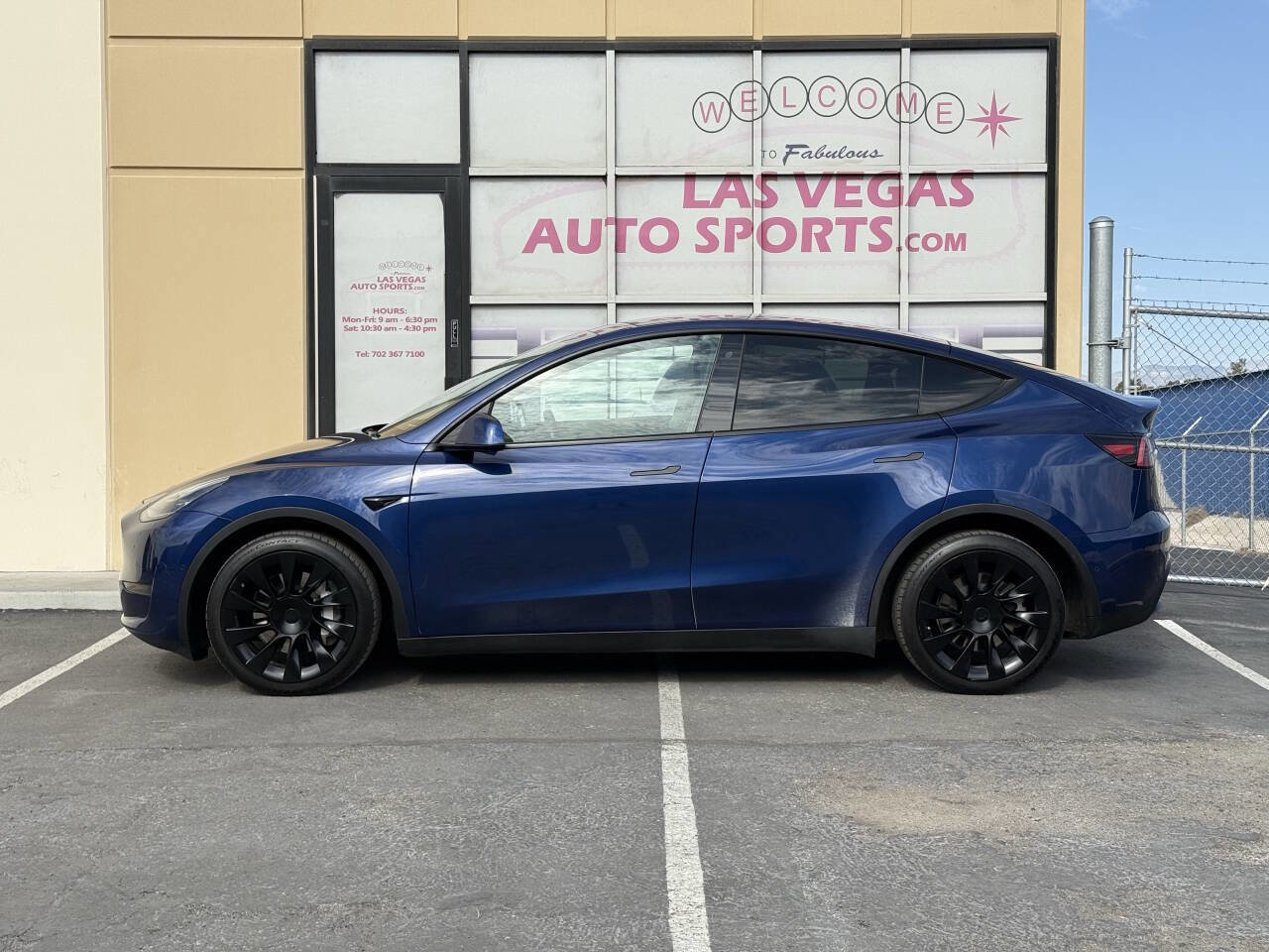 Used 2020 Tesla Model Y Long Range image 6