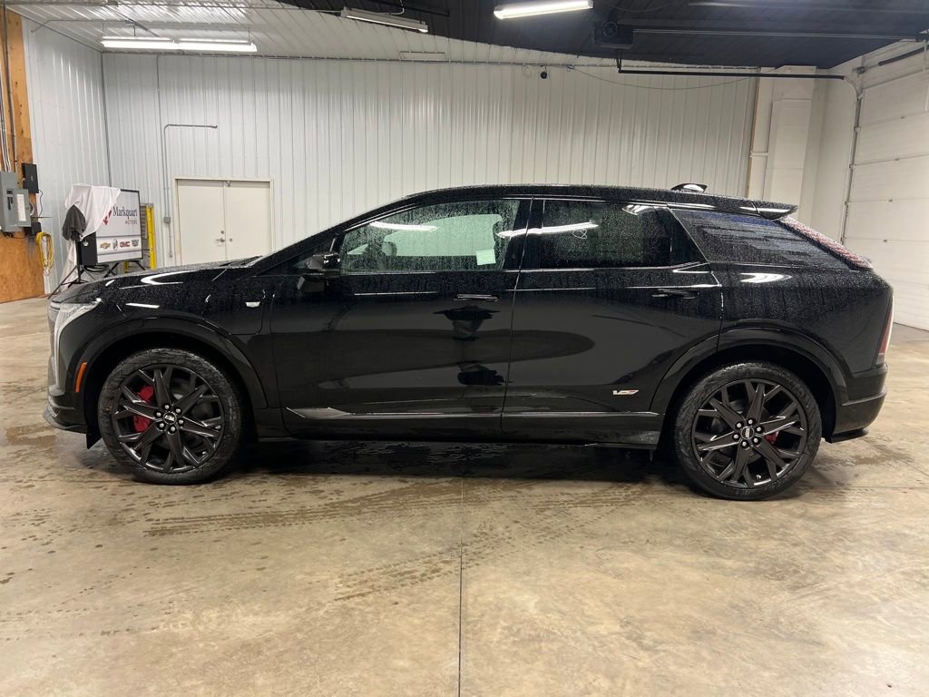 New 2026 Cadillac Optiq V image 5