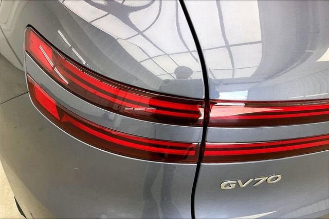 New 2026 Genesis GV70 2.5T Advanced AWD/4WD image 37