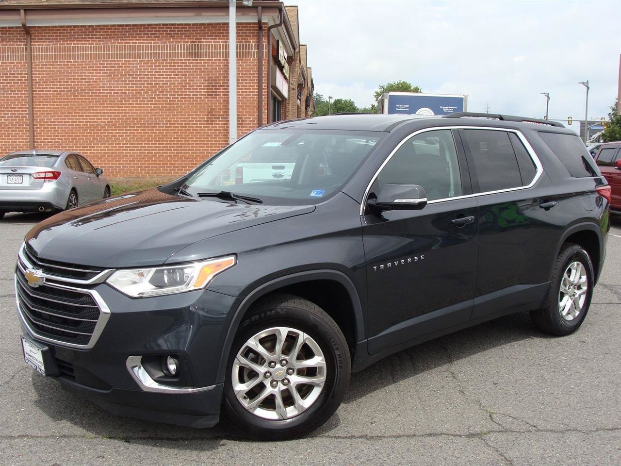 Used 2020 Chevrolet Traverse LT AWD/4WD image 3