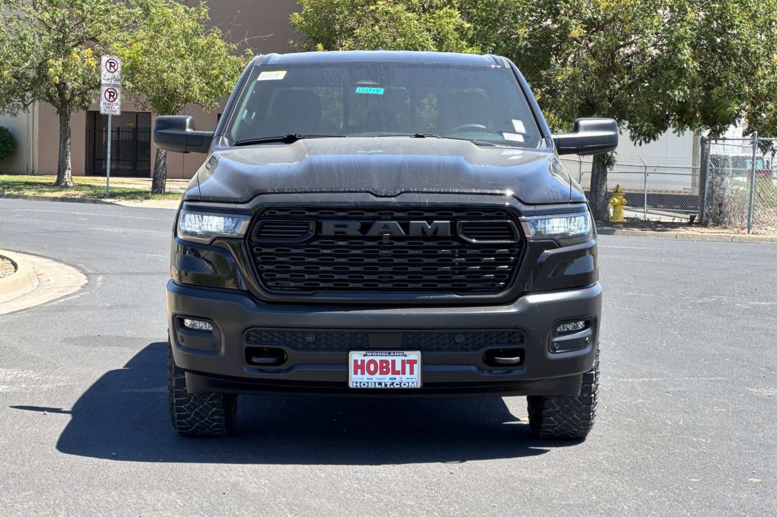New 2026 RAM 1500 Warlock AWD/4WD image 8