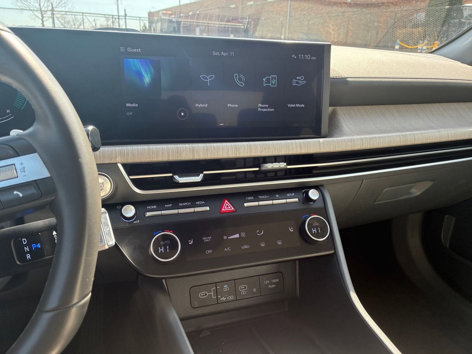 Used 2025 Hyundai Sonata SEL FWD image 17