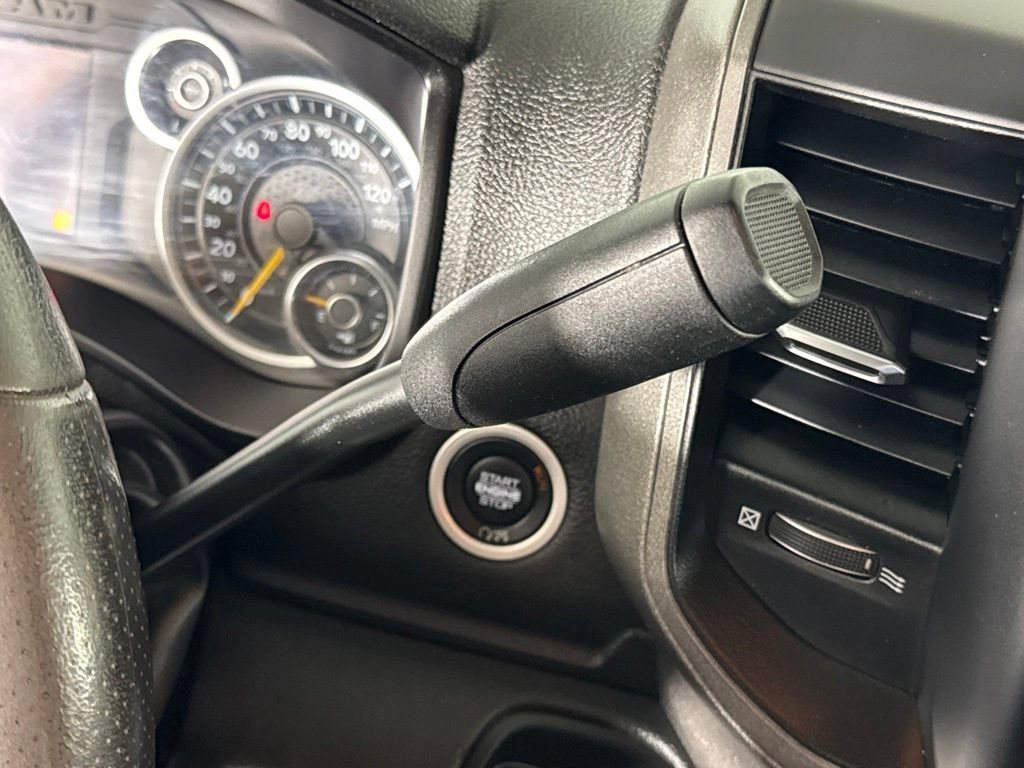 Used 2022 RAM 5500 Tradesman w/ Chrome Appearance Group AWD/4WD image 19