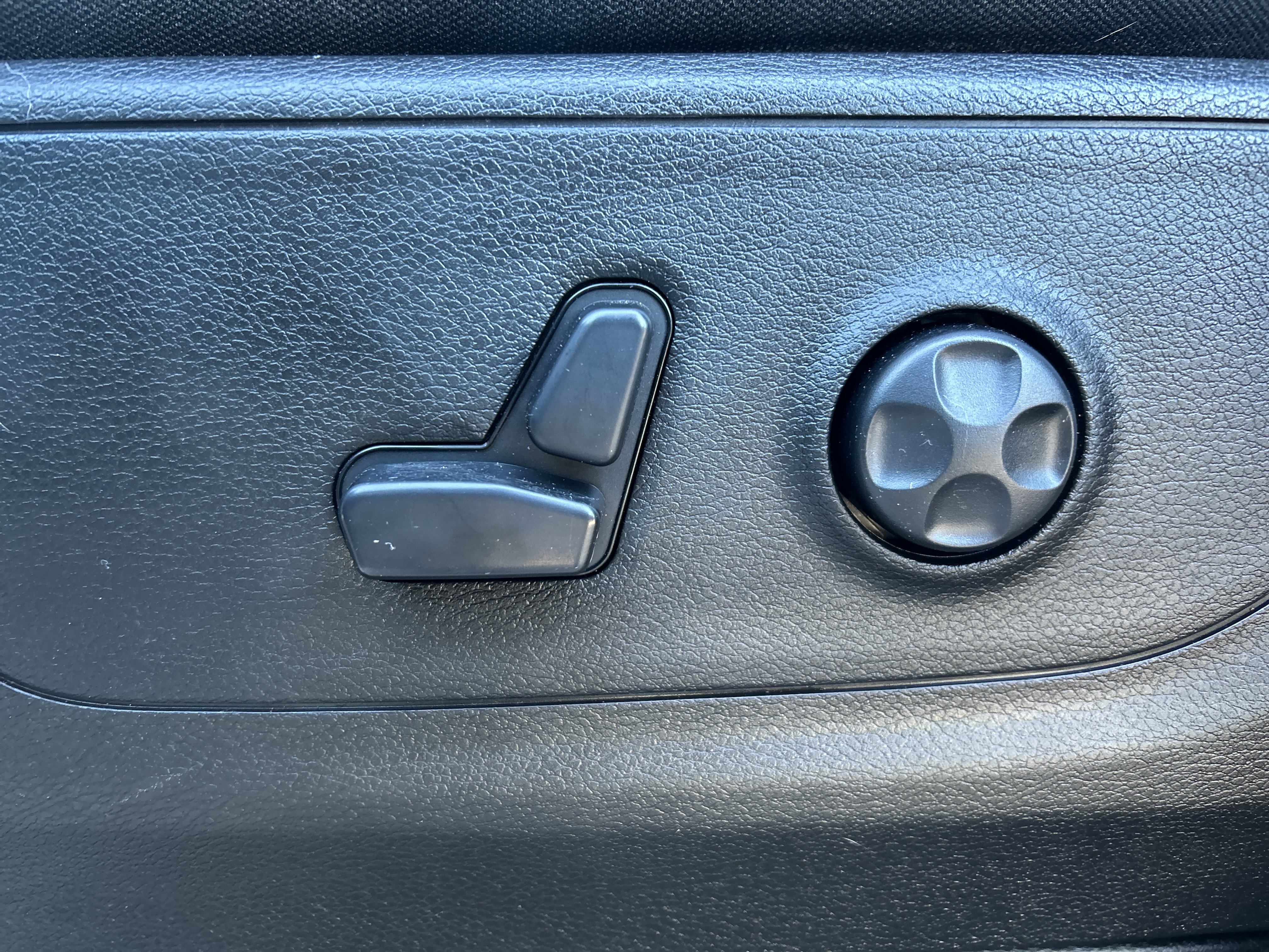 Used 2019 RAM 1500 Big Horn AWD/4WD image 16