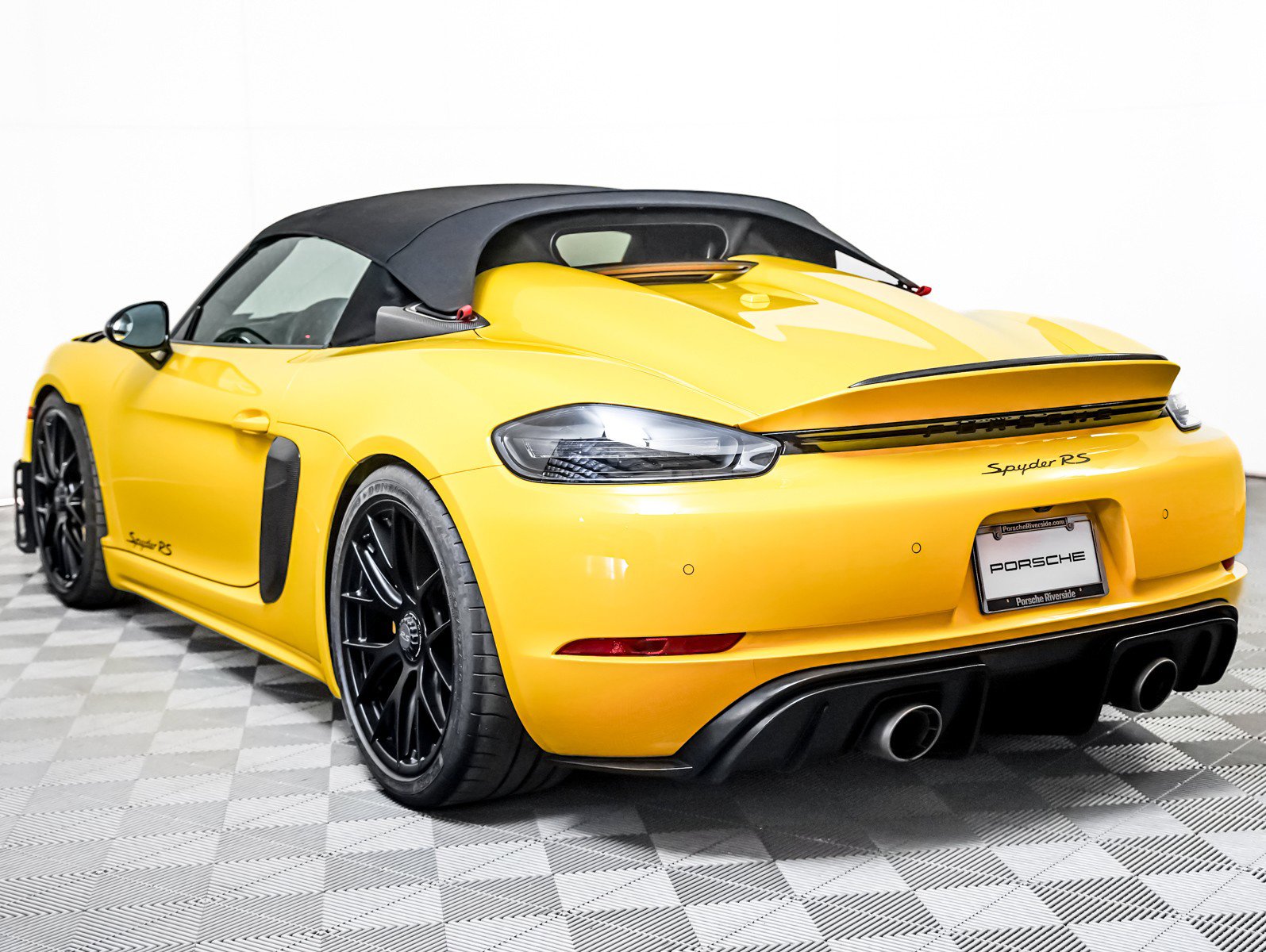 Used 2025 Porsche 718 Boxster Spyder RS image 3