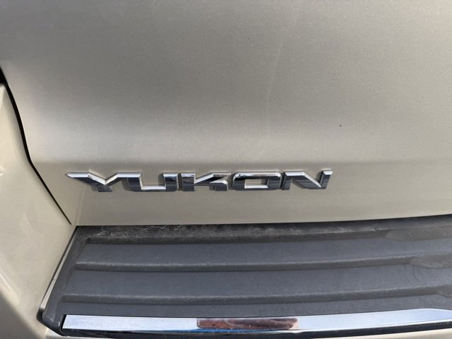 Used 2016 GMC Yukon Denali image 8