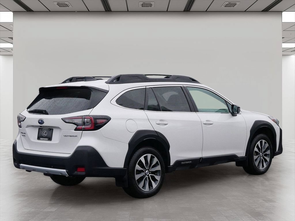 Used 2023 Subaru Outback Limited AWD/4WD image 6