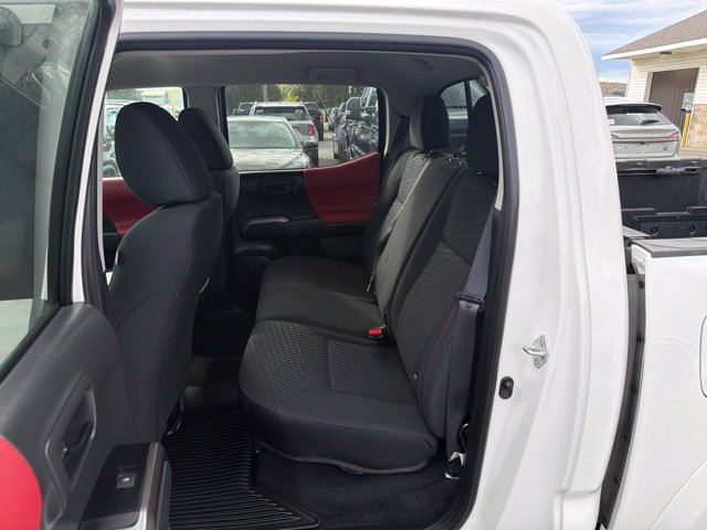 Used 2023 Toyota Tacoma SR5 AWD/4WD image 45