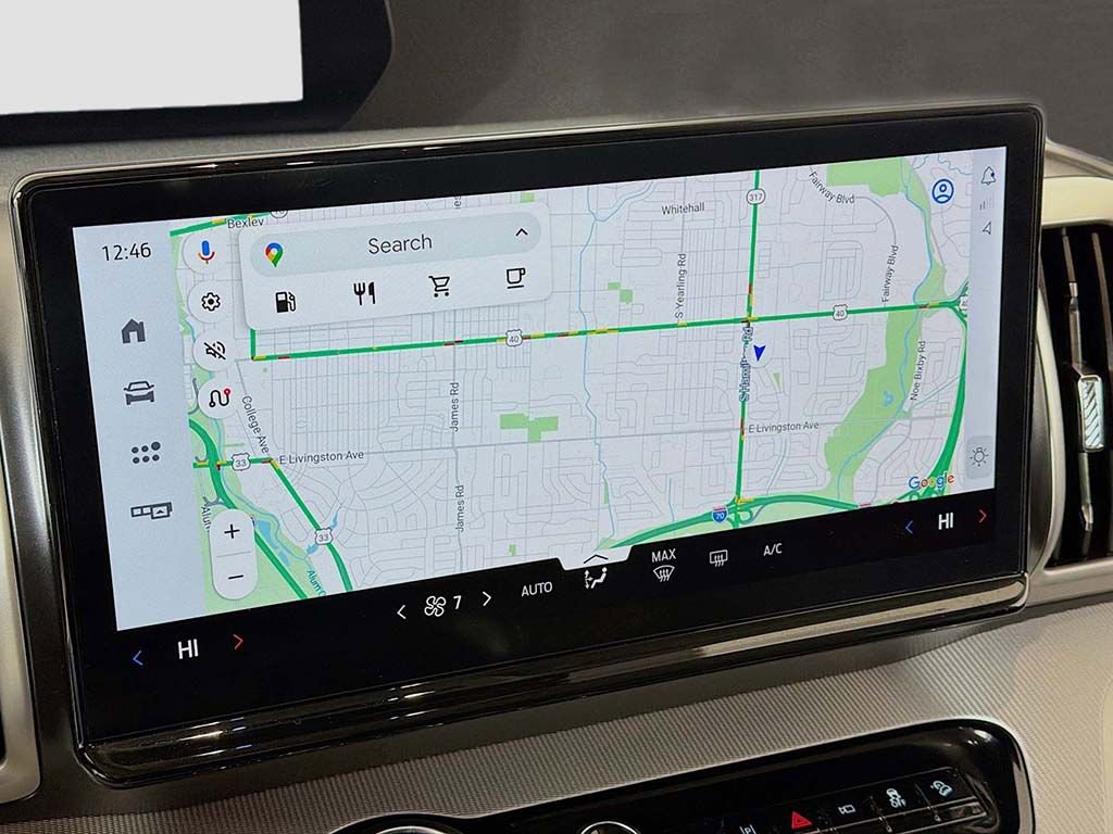 Used 2025 Ford Expedition Active image 33