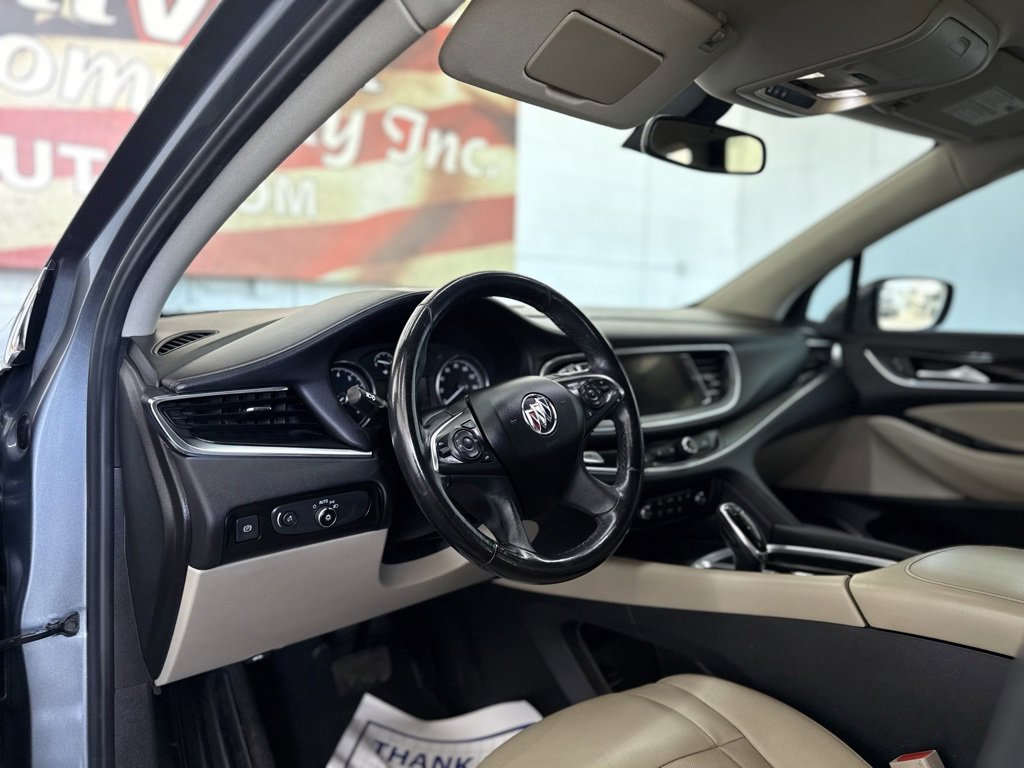 Used 2021 Buick Enclave Essence image 31