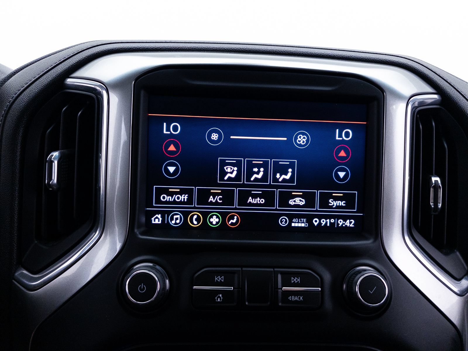Used 2020 Chevrolet Silverado 1500 LT Trail Boss AWD/4WD image 26