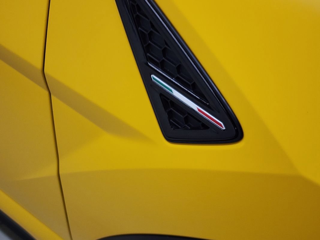 Used 2019 Lamborghini Urus image 41