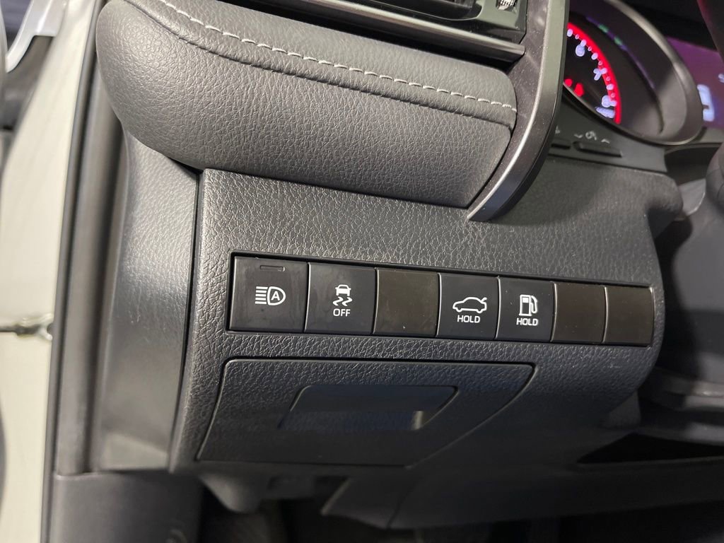 Used 2024 Toyota Camry XSE image 29