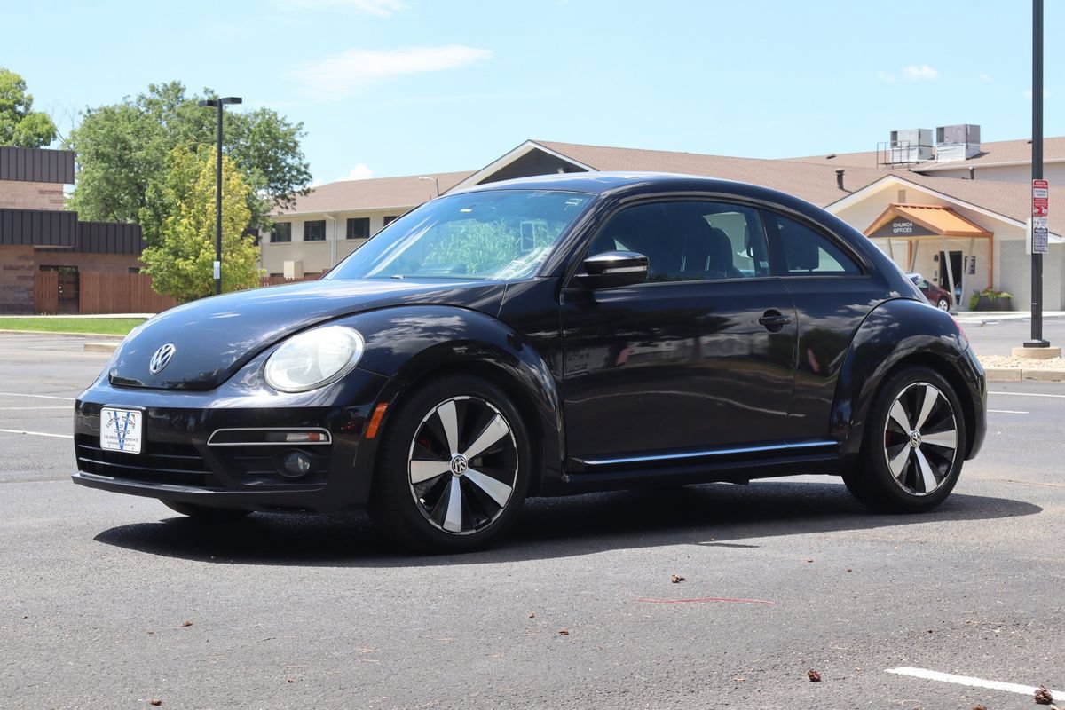 Used 2013 Volkswagen Beetle 2.0T FWD image 11