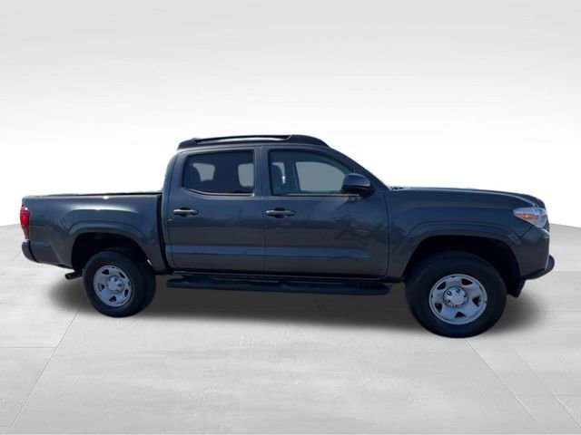 Used 2023 Toyota Tacoma SR AWD/4WD image 9