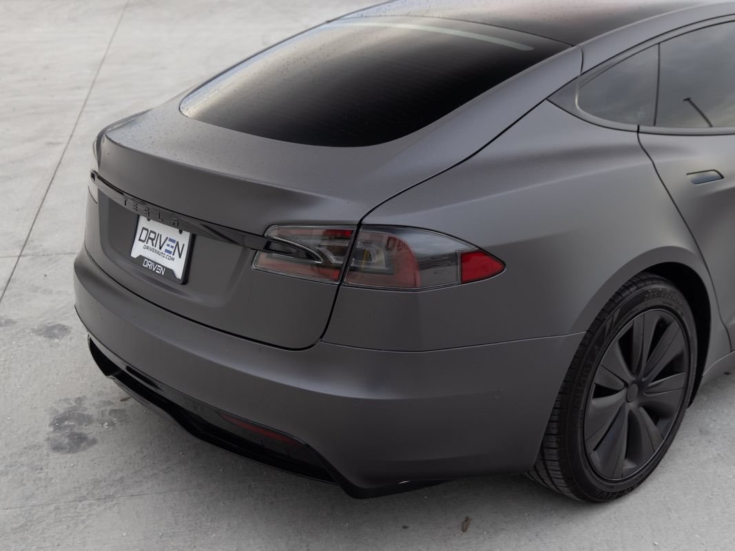 Used 2021 Tesla Model S Plaid AWD/4WD image 9