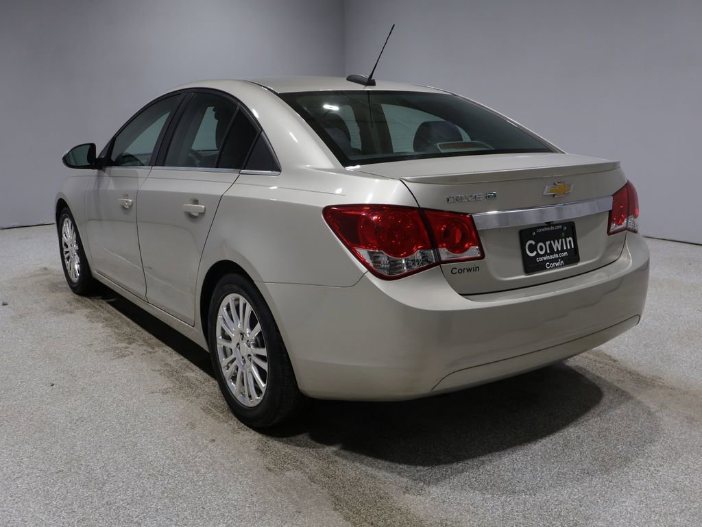 Used 2016 Chevrolet Cruze Eco image 5