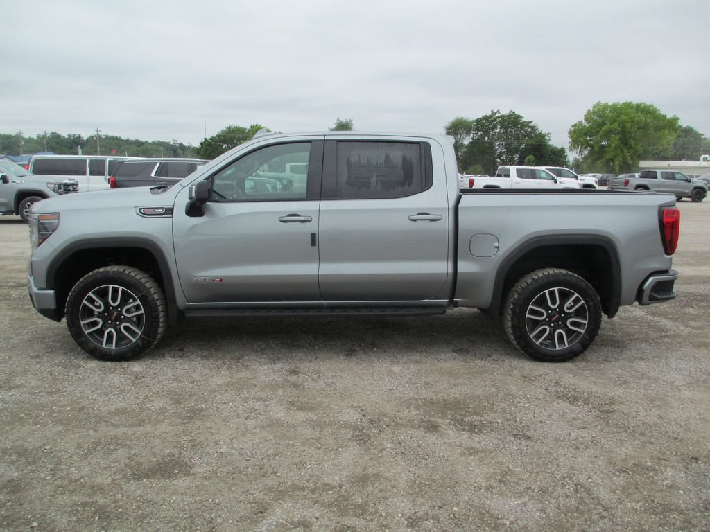 New 2026 GMC Sierra 1500 AT4 w/ AT4 Premium Package AWD/4WD image 11