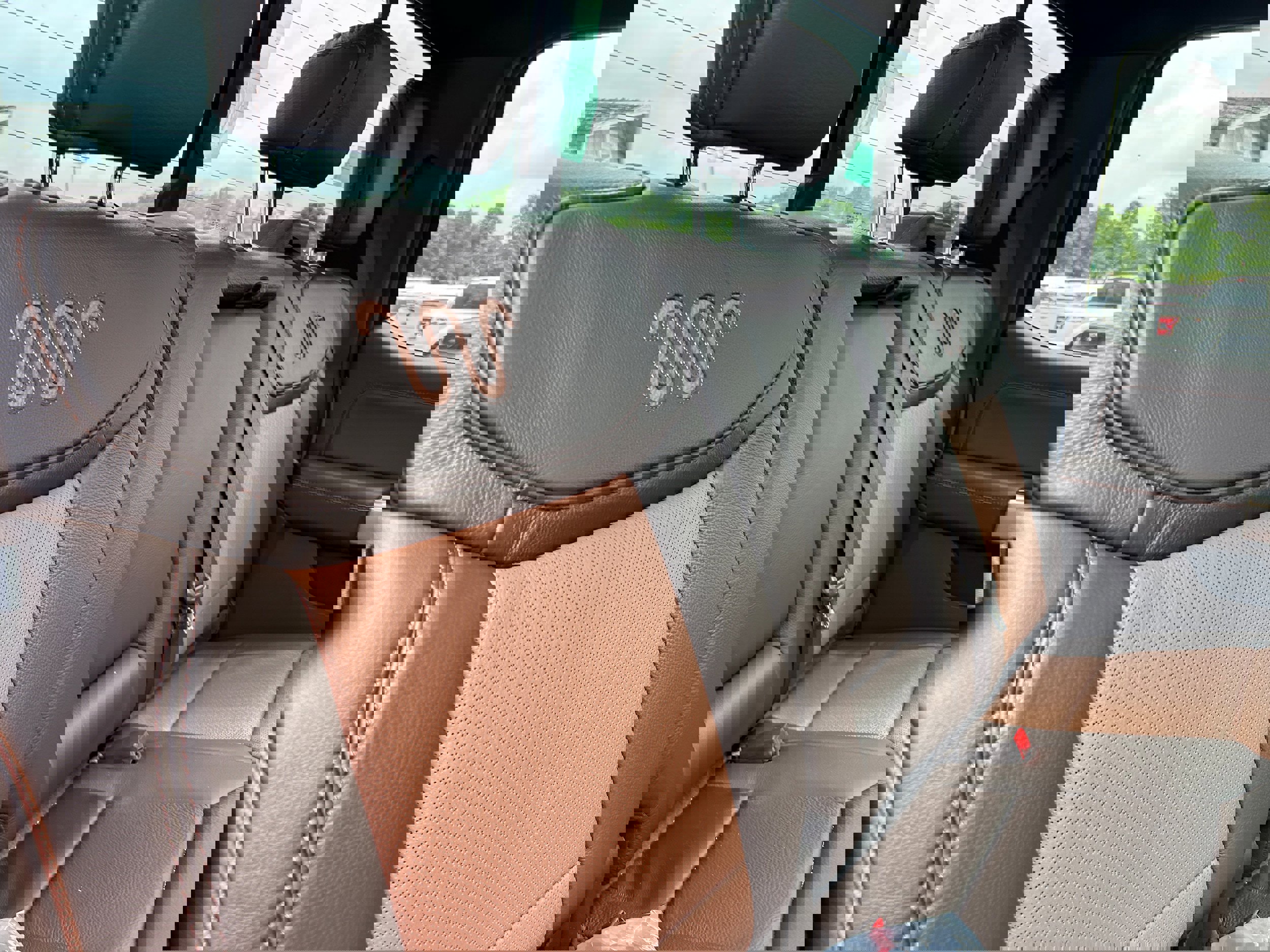 New 2025 Ford F250 King Ranch w/ Tremor Off-Road Package image 42