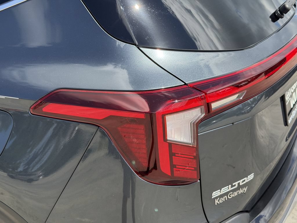 Certified 2024 Kia Seltos S FWD image 10